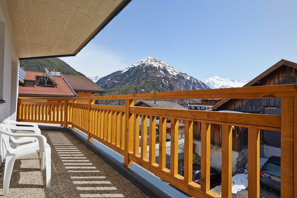 Alpendiamond Ski In & Bike Out Apartments Top 200, 400 & Penthouse 600 ゼルデン エクステリア 写真
