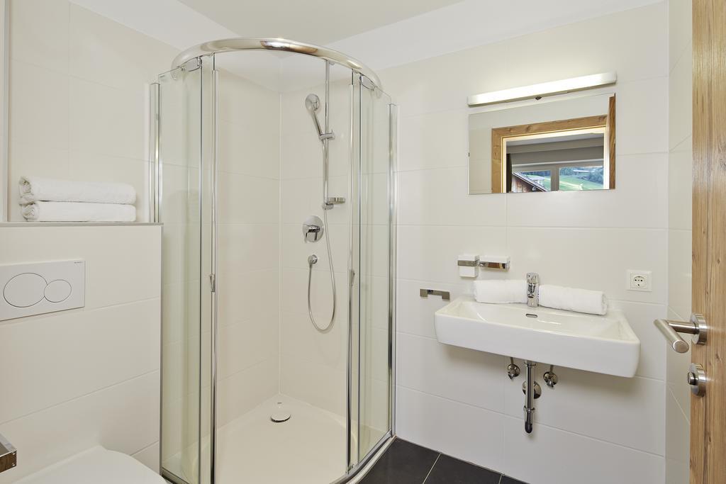 Alpendiamond Ski In & Bike Out Apartments Top 200, 400 & Penthouse 600 ゼルデン 部屋 写真
